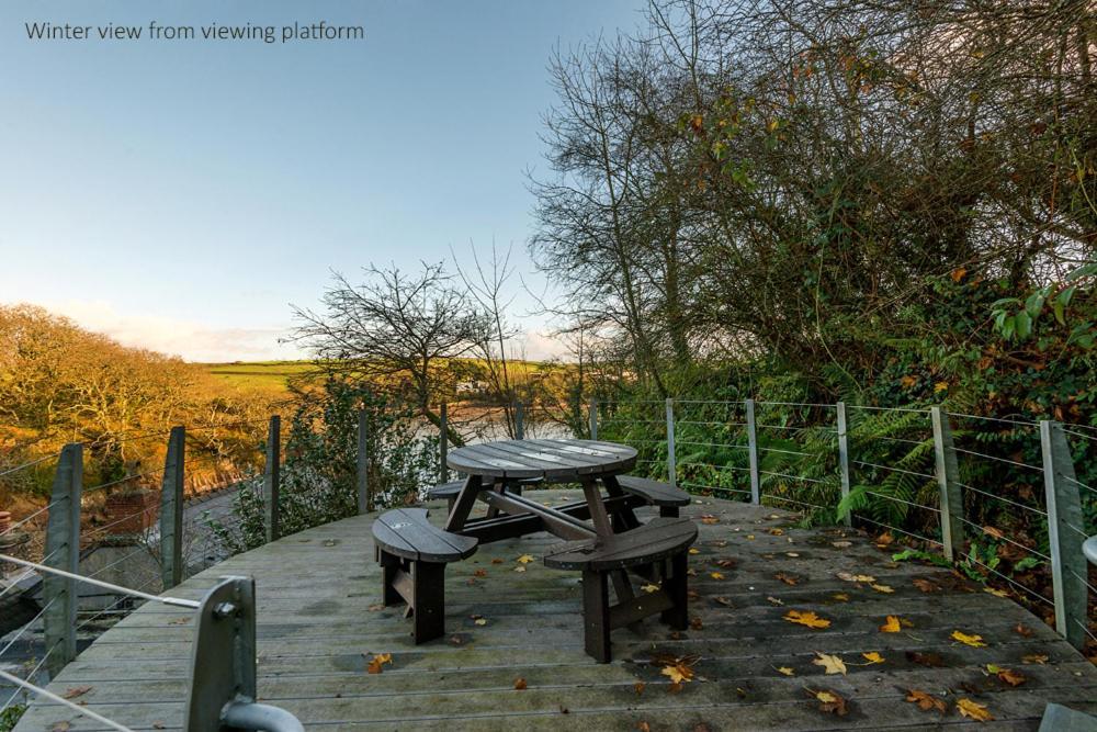 Sloop Inn Cottage Haverfordwest Buitenkant foto