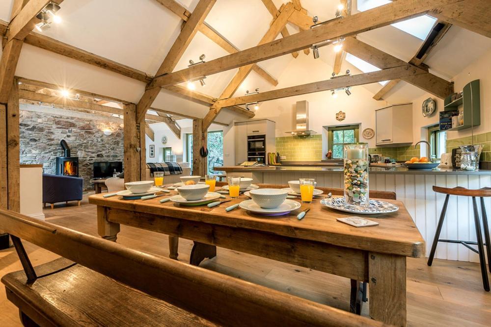 Sloop Inn Cottage Haverfordwest Buitenkant foto